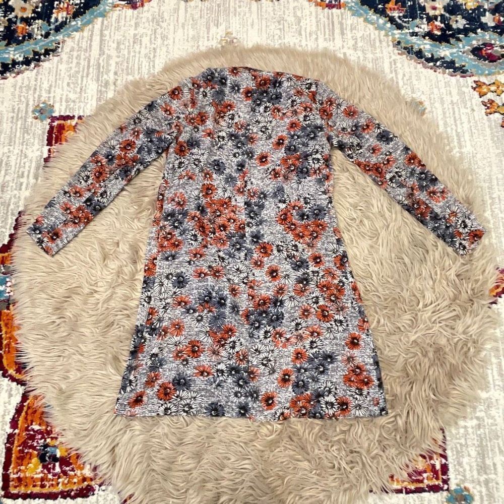 Lily Black long floral blazer small - Picture 6 of 6